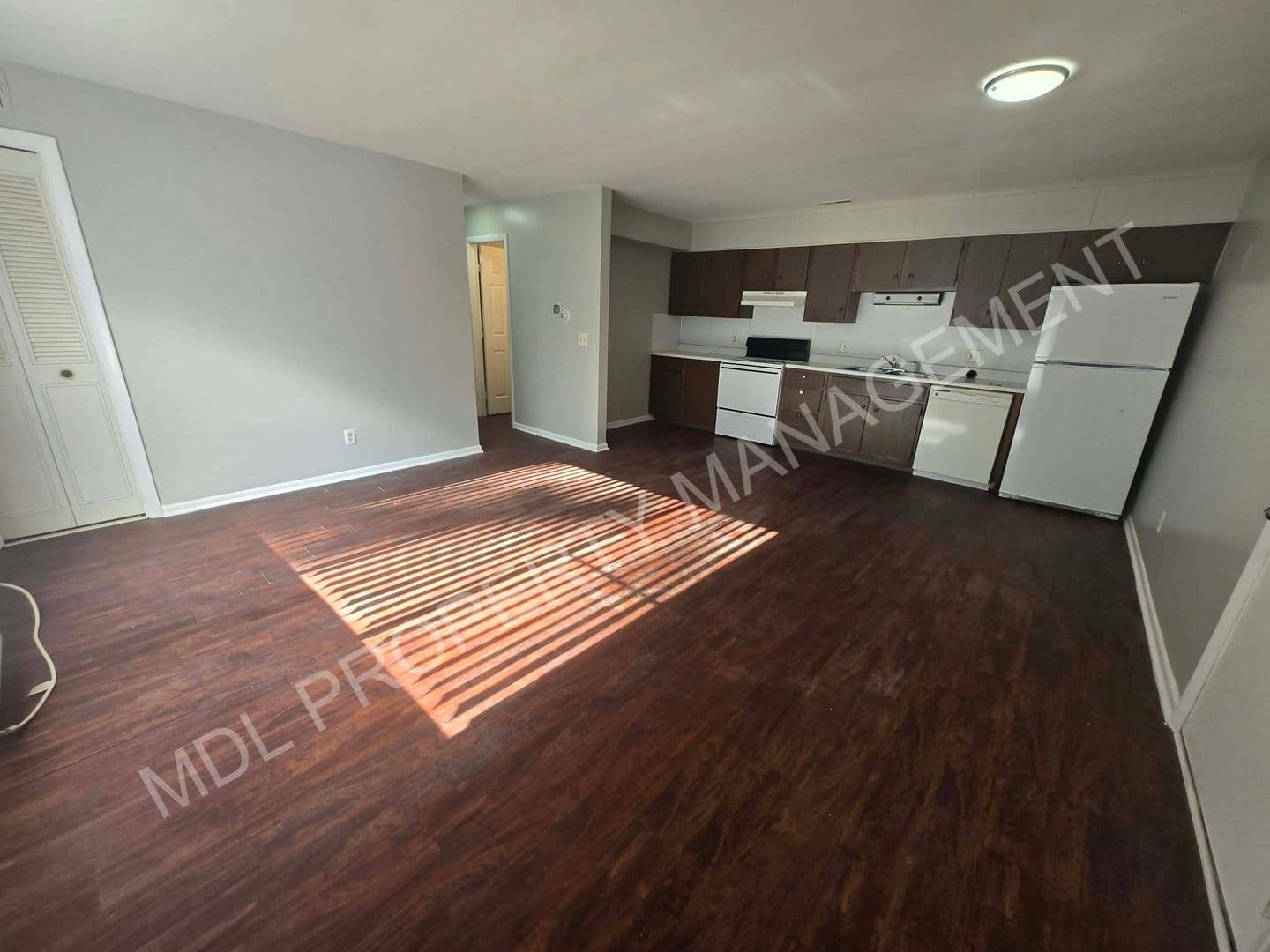 Saginaw Apartment: 1850 Squire Dr