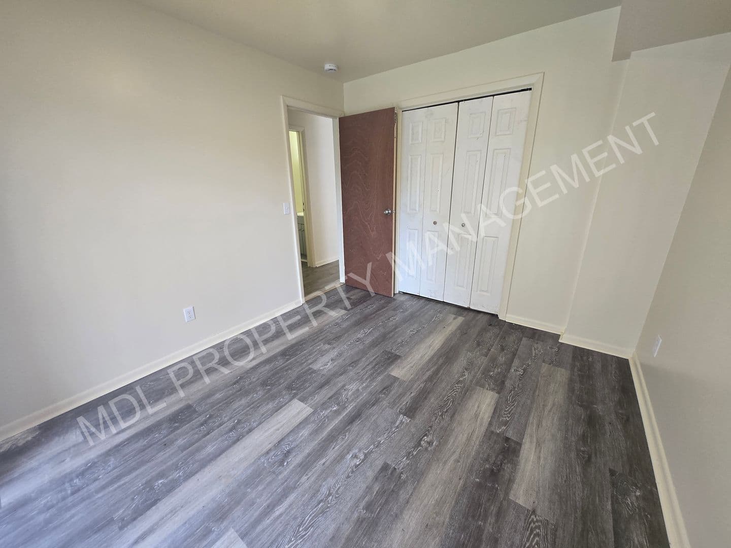 Saginaw Apartment: 1850 Squire Dr
