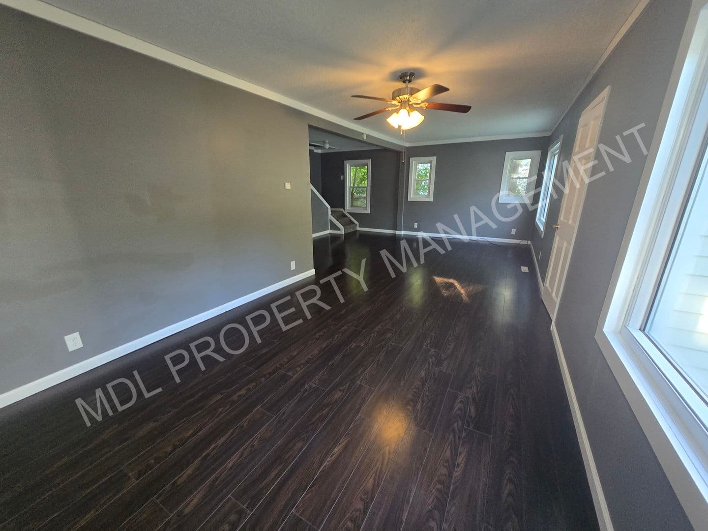 Midland House: 414 East Haley Street