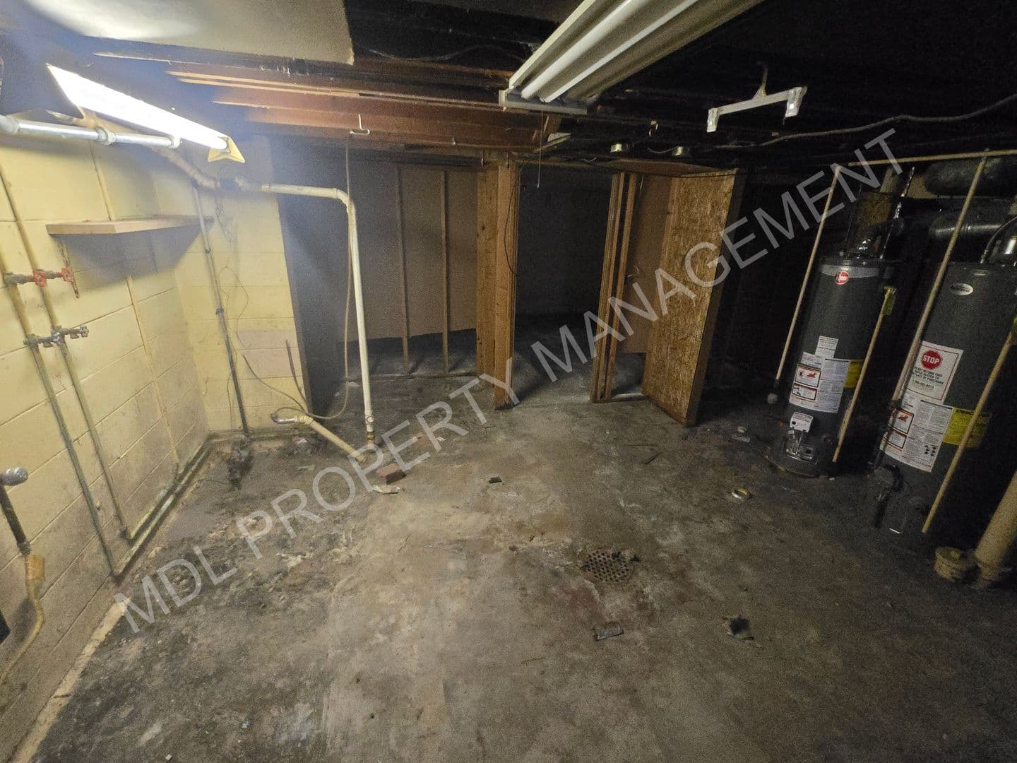 Saginaw Apartment: 2409 Stobbe Street