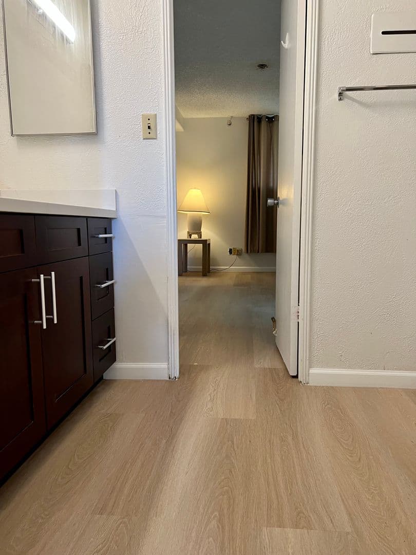 Honolulu Condo: Ala Wai Terrace