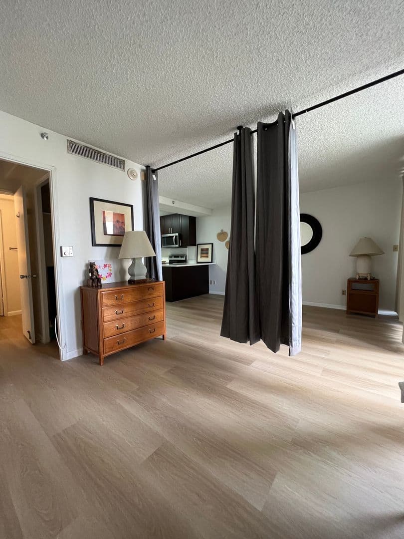 Honolulu Condo: Ala Wai Terrace