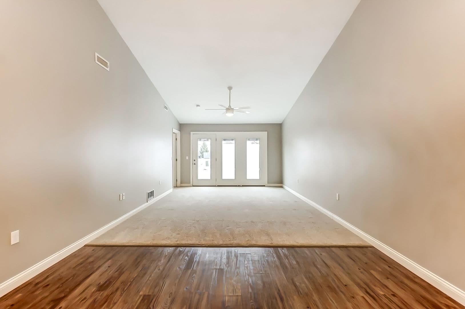 Perrysburg Apartment: 7128 Triumph Lane #31