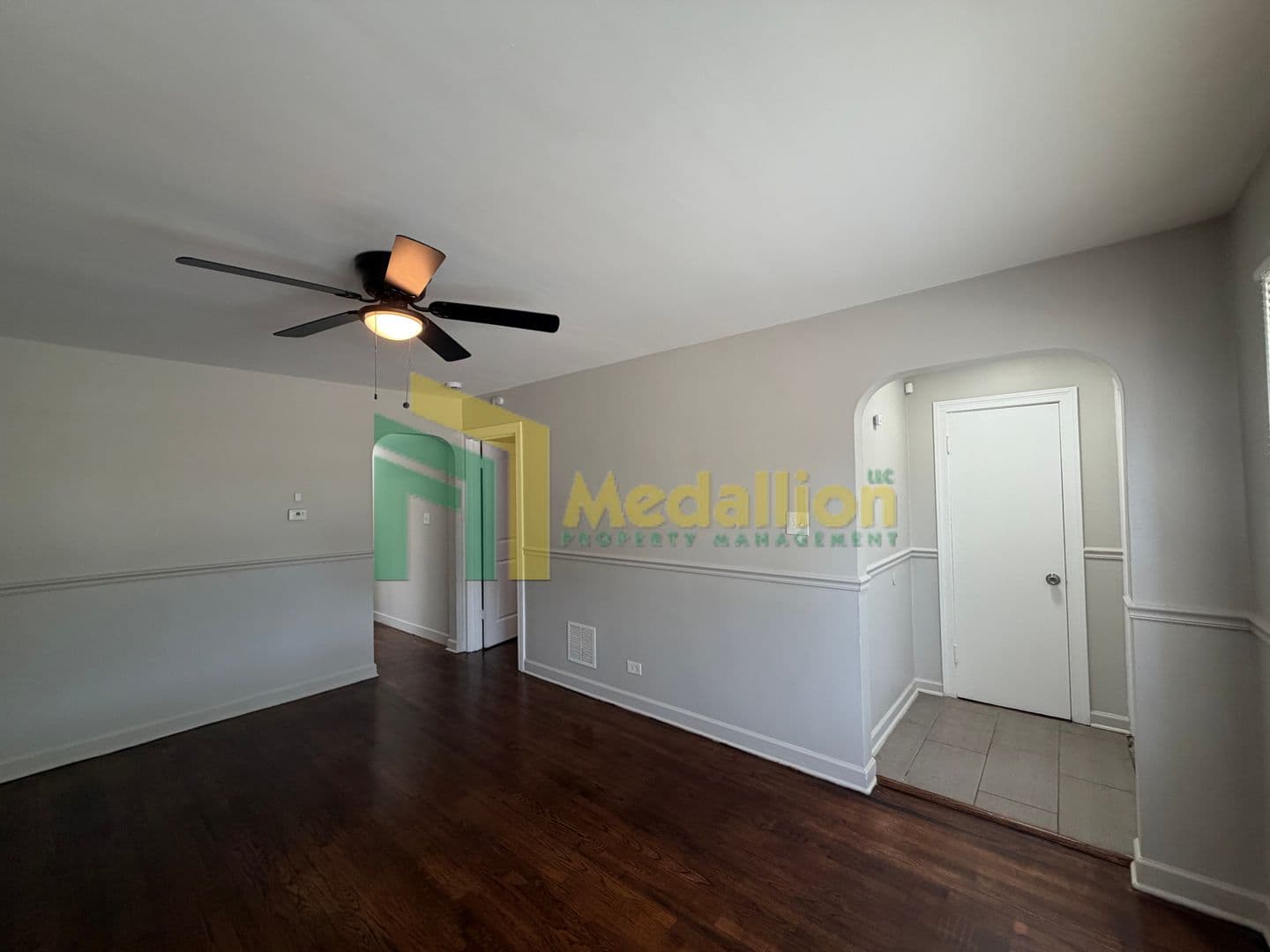 Chicago House: 12430 S Wentworth Ave