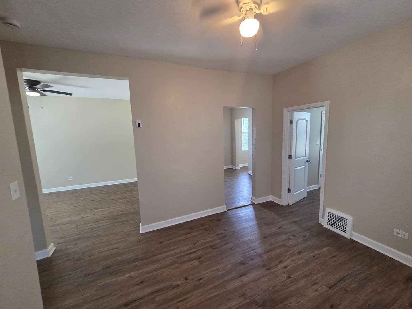 Chicago House: 8839 S Princeton Ave
