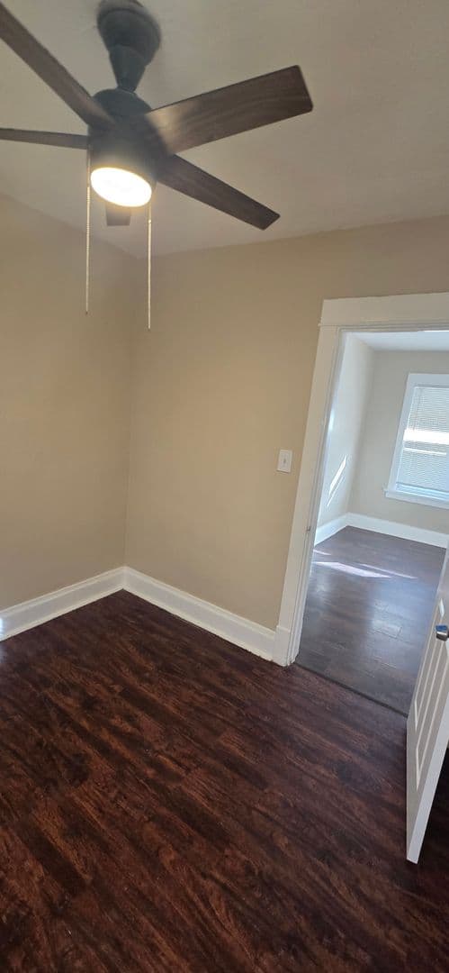 Chicago House: 9815 S Throop St
