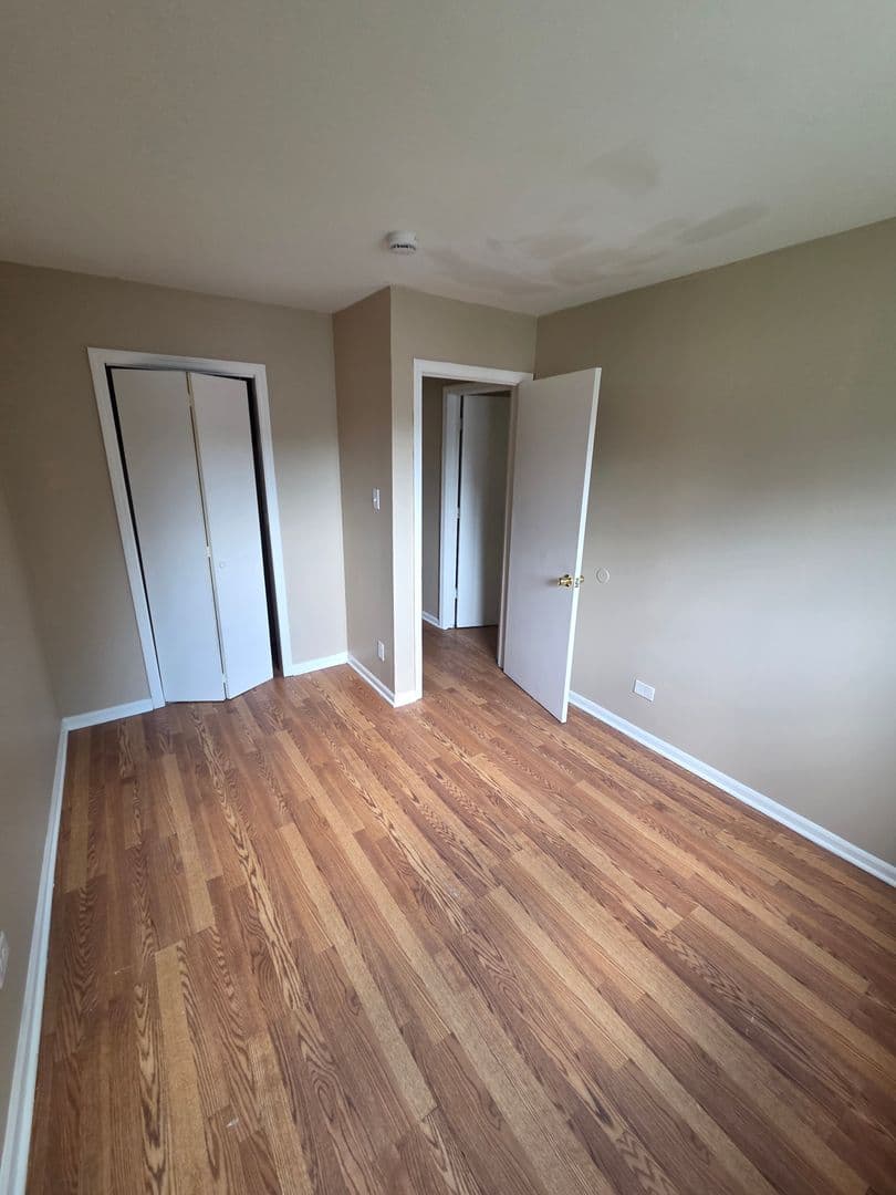 Chicago House: 7514 S Winchester Ave