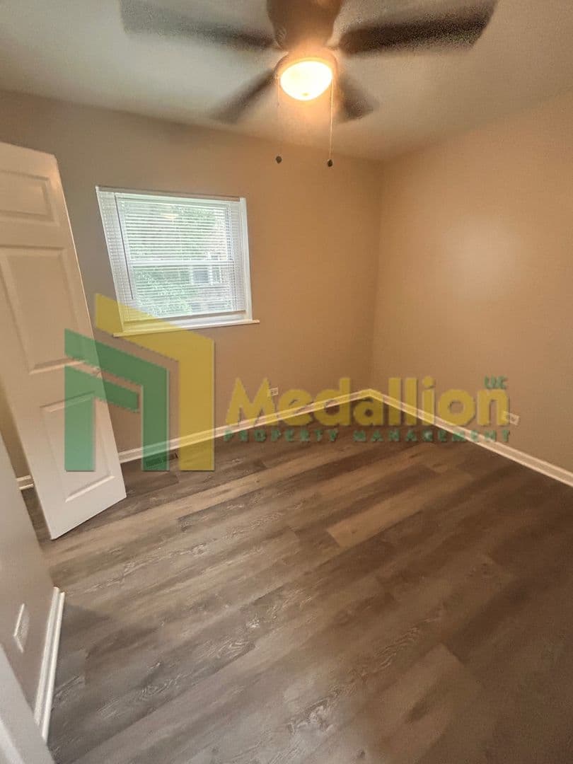 Chicago House: 8358 S Morgan St
