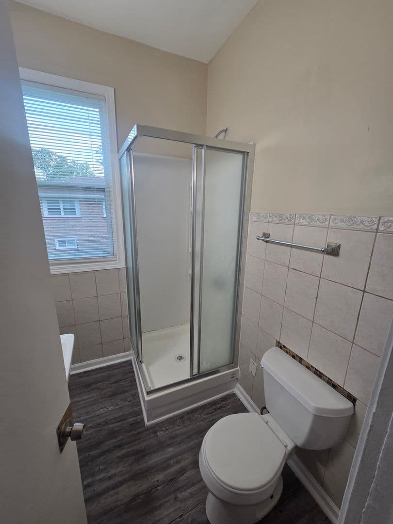 Chicago House: 10135 S Racine Ave