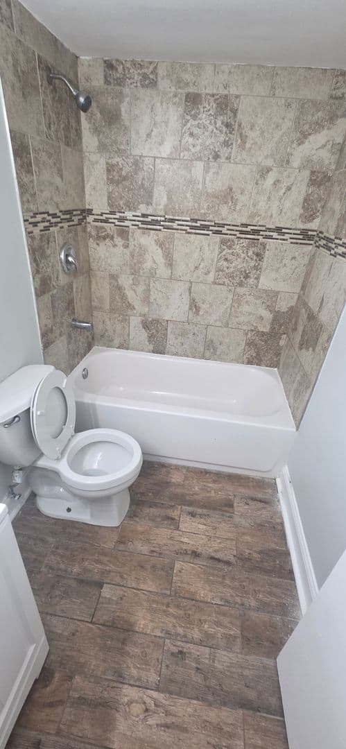 Chicago Apartment: 7345 S Kedzie Ave