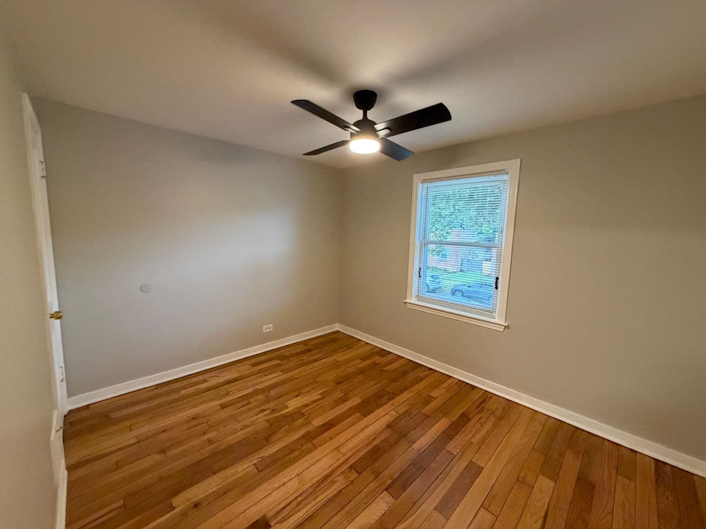 Chicago House: 8345 S Hamilton Ave
