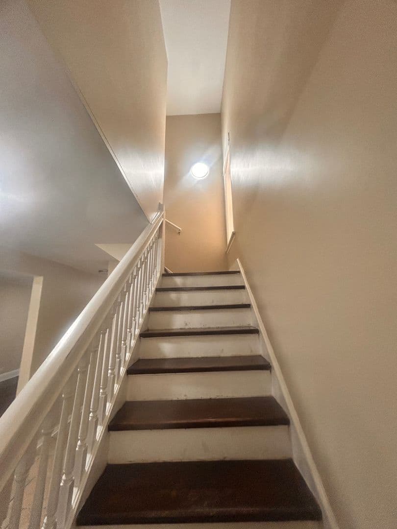 Chicago House: 6938 S Prairie Ave