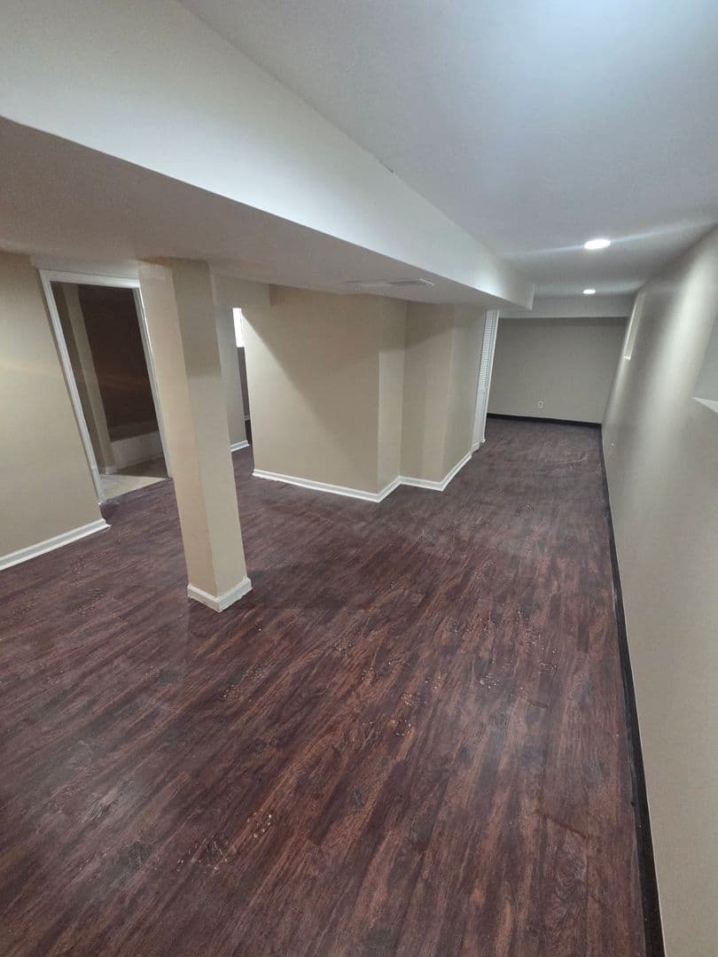 Chicago House: 10135 S Racine Ave