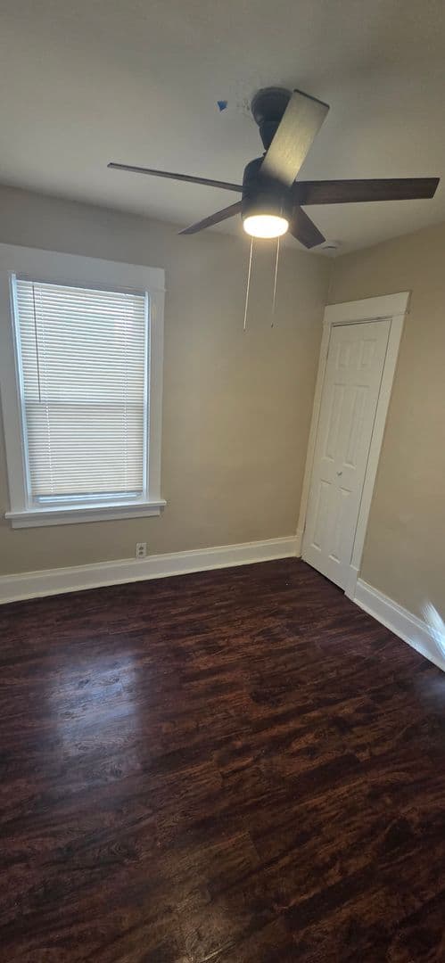 Chicago House: 9815 S Throop St