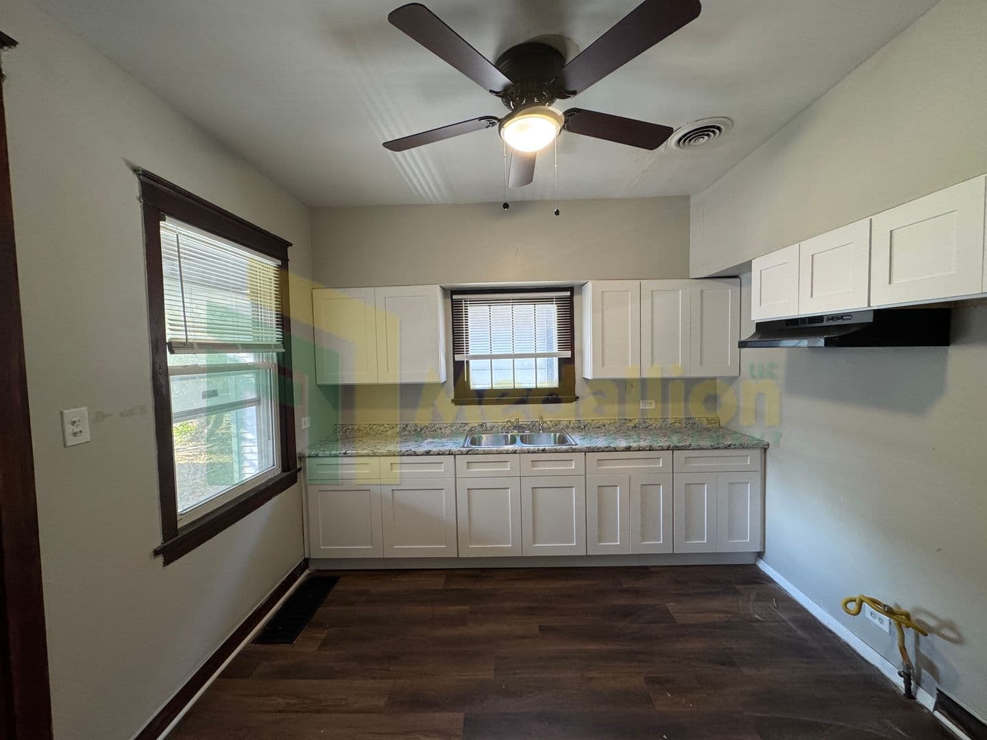 Chicago House: 133 E 114th Pl