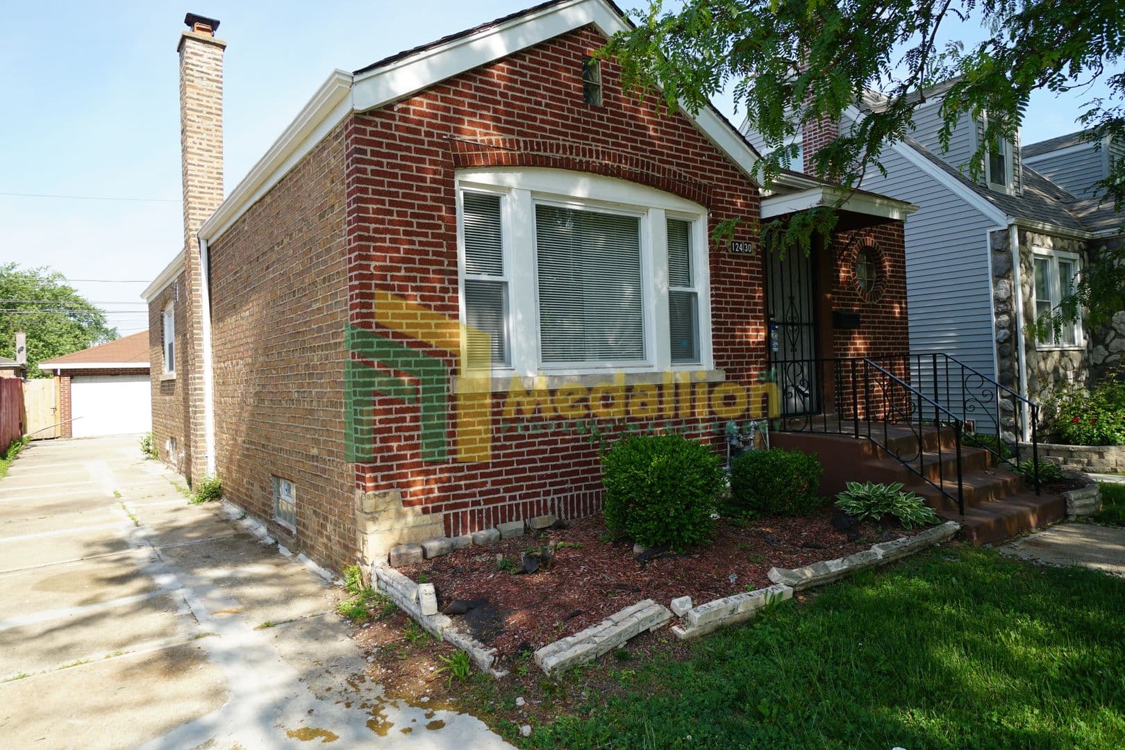 Chicago House: 12430 S Wentworth Ave