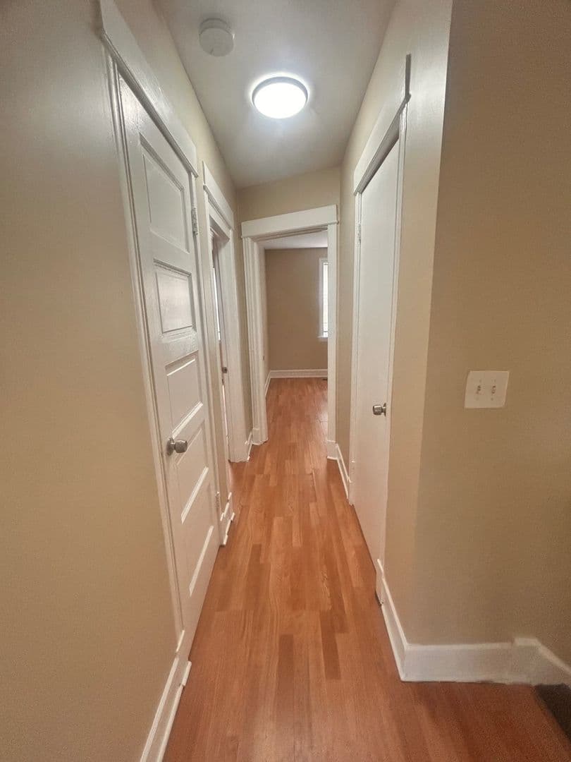 Chicago House: 6938 S Prairie Ave