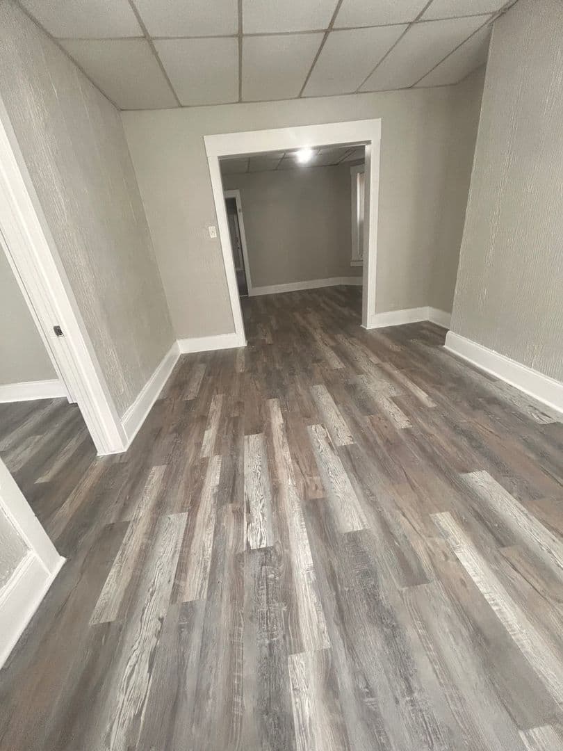 Chicago Apartment: 6417 S Evans Ave