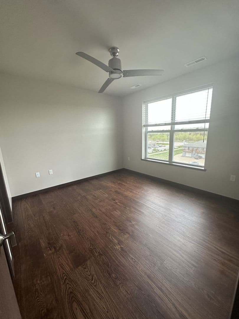 Coralville Apartment: 1708 5th St.