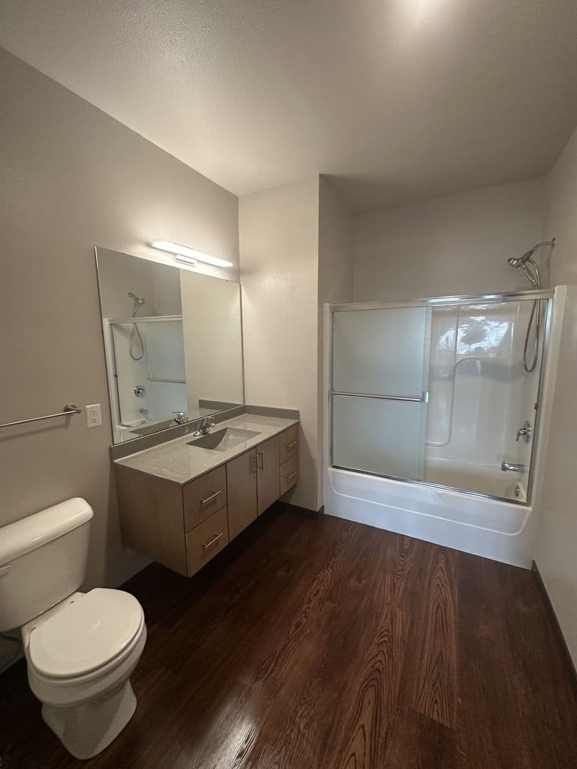 Coralville Apartment: 1708 5th St.