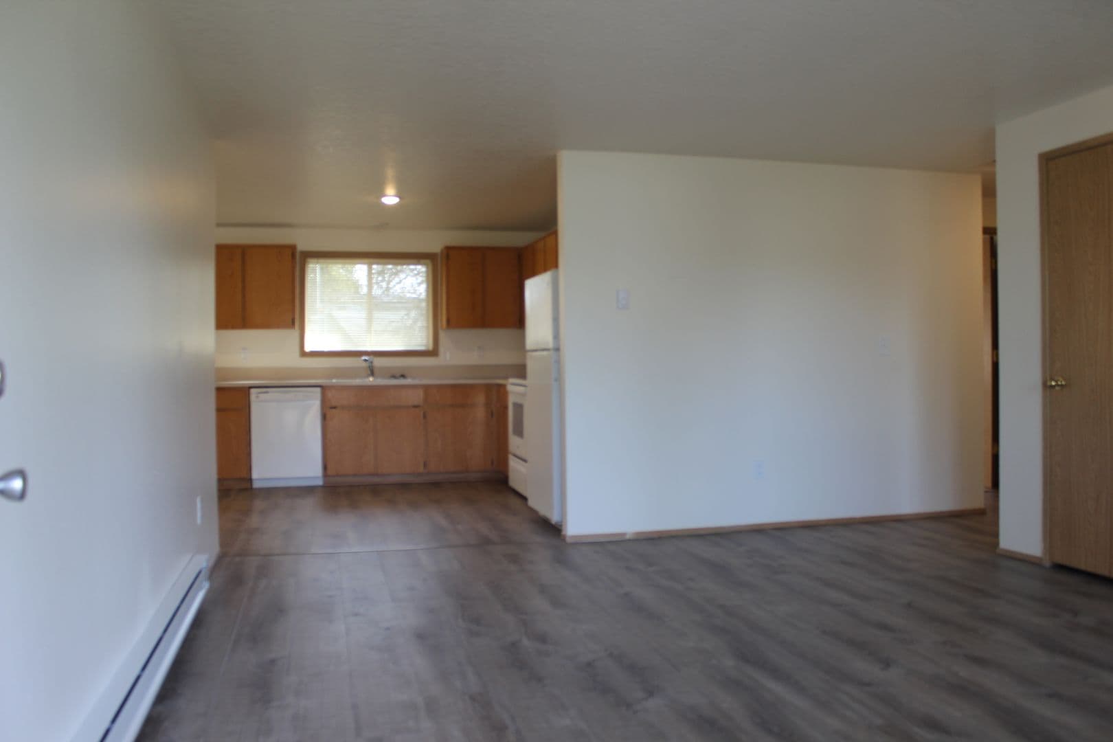 Hillsboro House: 262 NE 34th Place