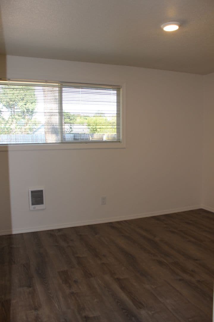 Hillsboro House: 1555 NE Thomas Street