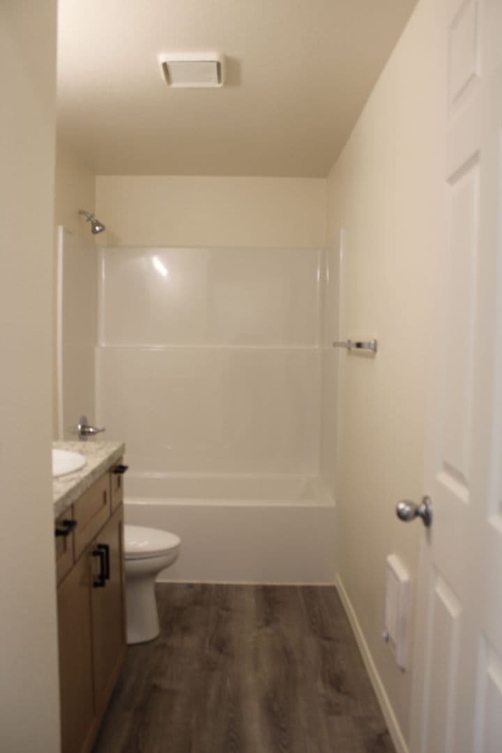 Hillsboro Apartment: 2055 NE Barberry Dr.