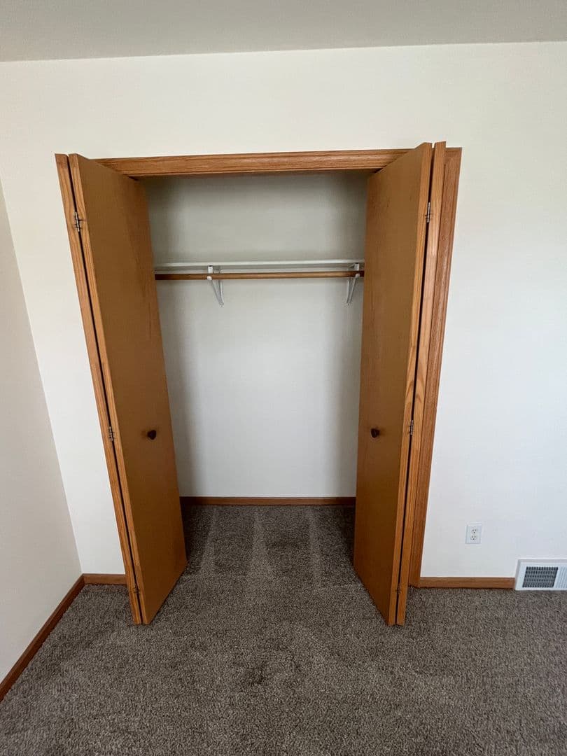 Madison Townhome: 102-112 Wind Stone Drive