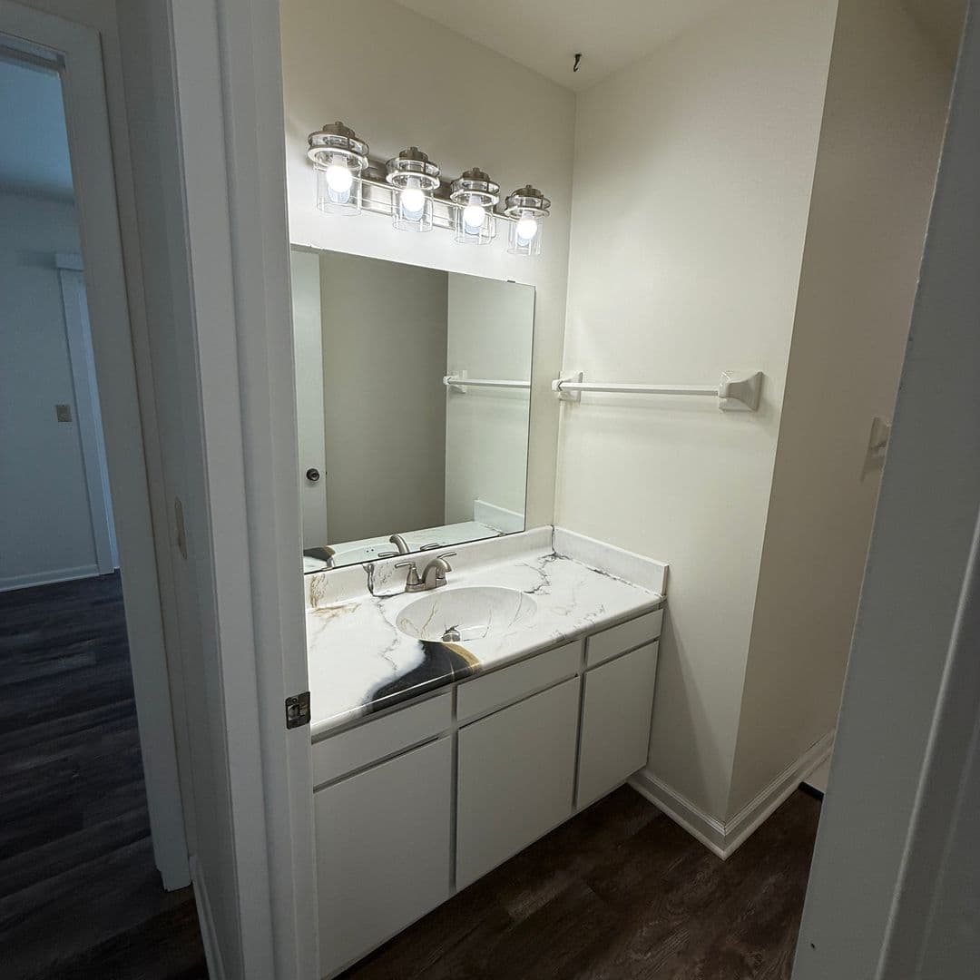 Sun Prairie Apartment: 225-229 North Thompson Road
