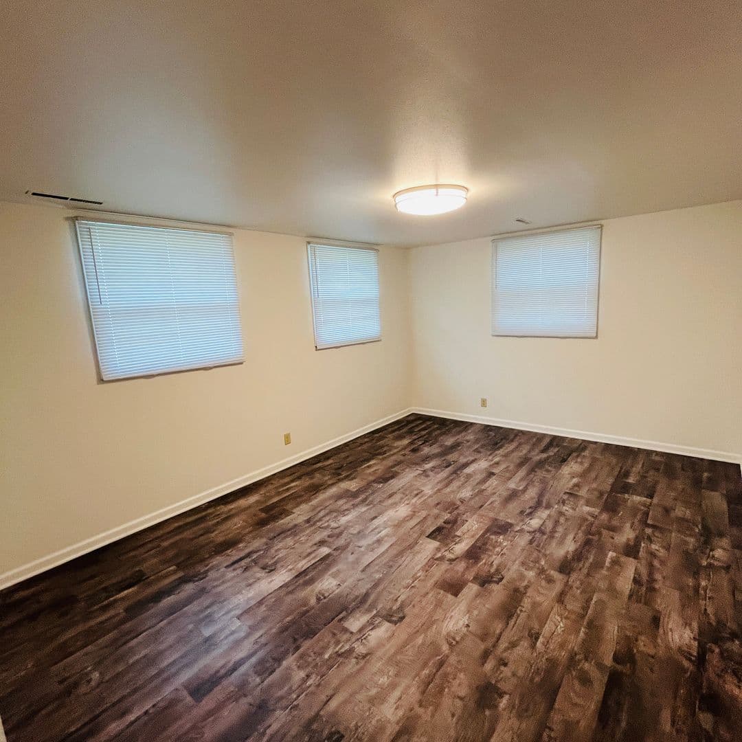 Sun Prairie Townhome: 2000-2004 Wyoming Ave