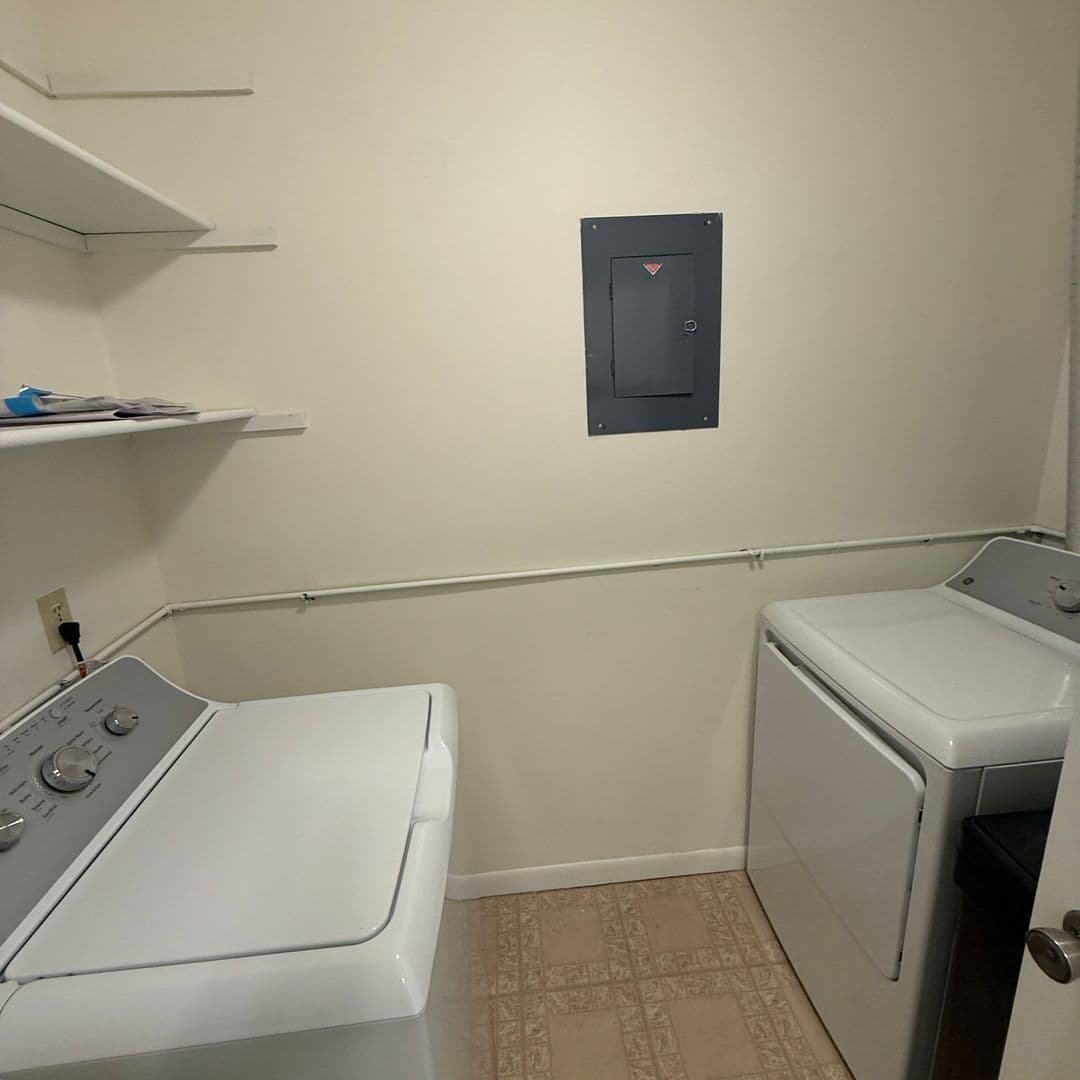 Sun Prairie Apartment: 225-229 North Thompson Road