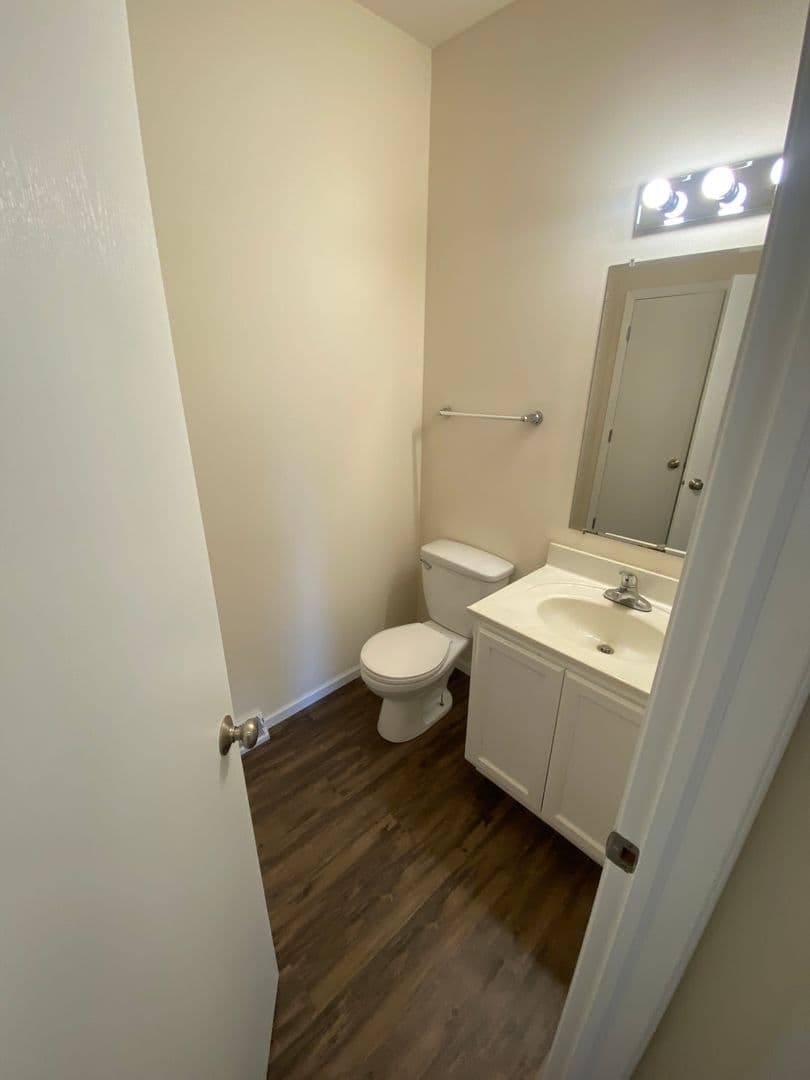 Madison Townhome: 102-112 Wind Stone Drive