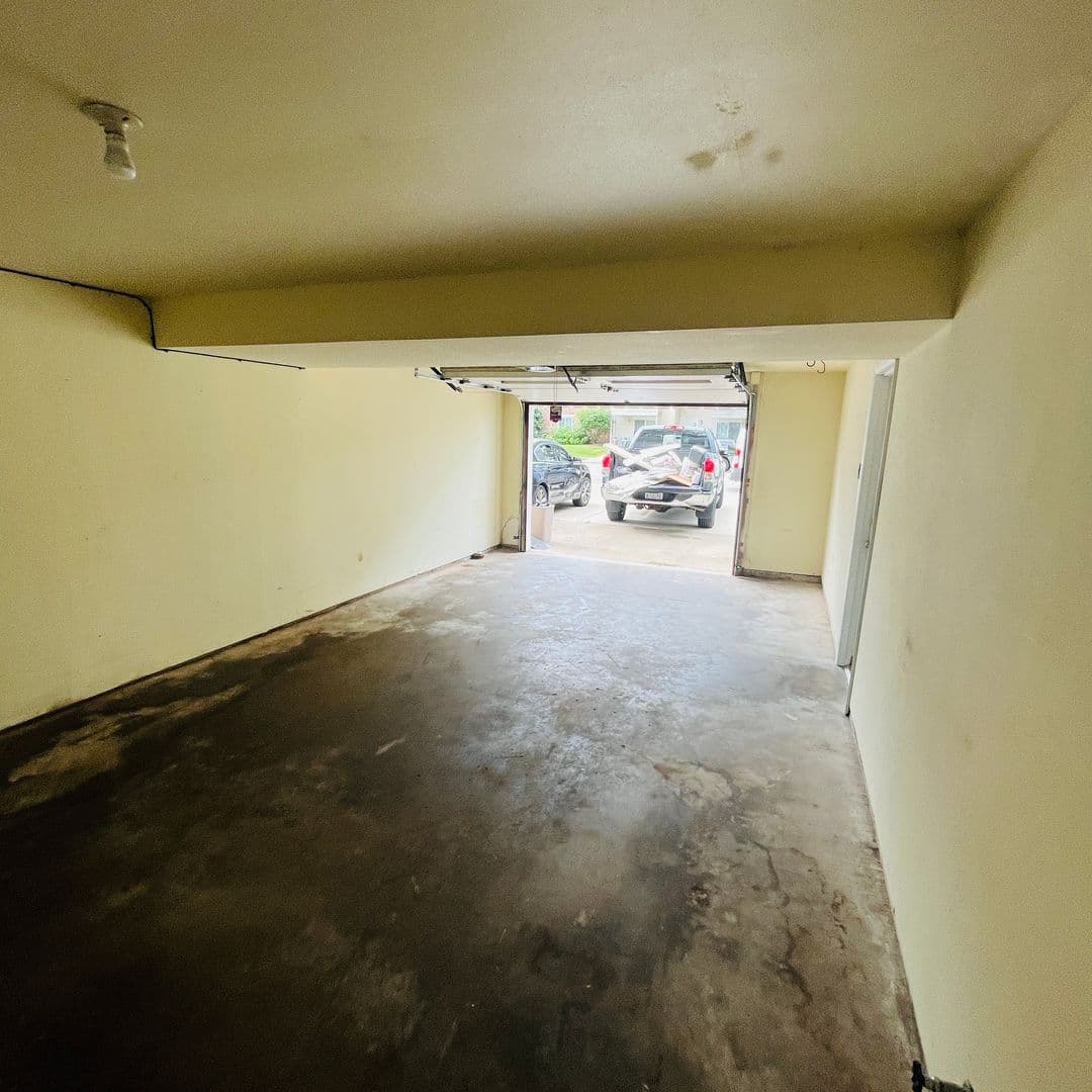 Sun Prairie Townhome: 2000-2004 Wyoming Ave