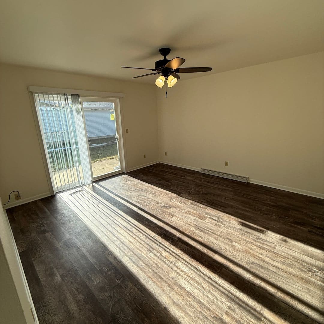 Sun Prairie Apartment: 225-229 North Thompson Road