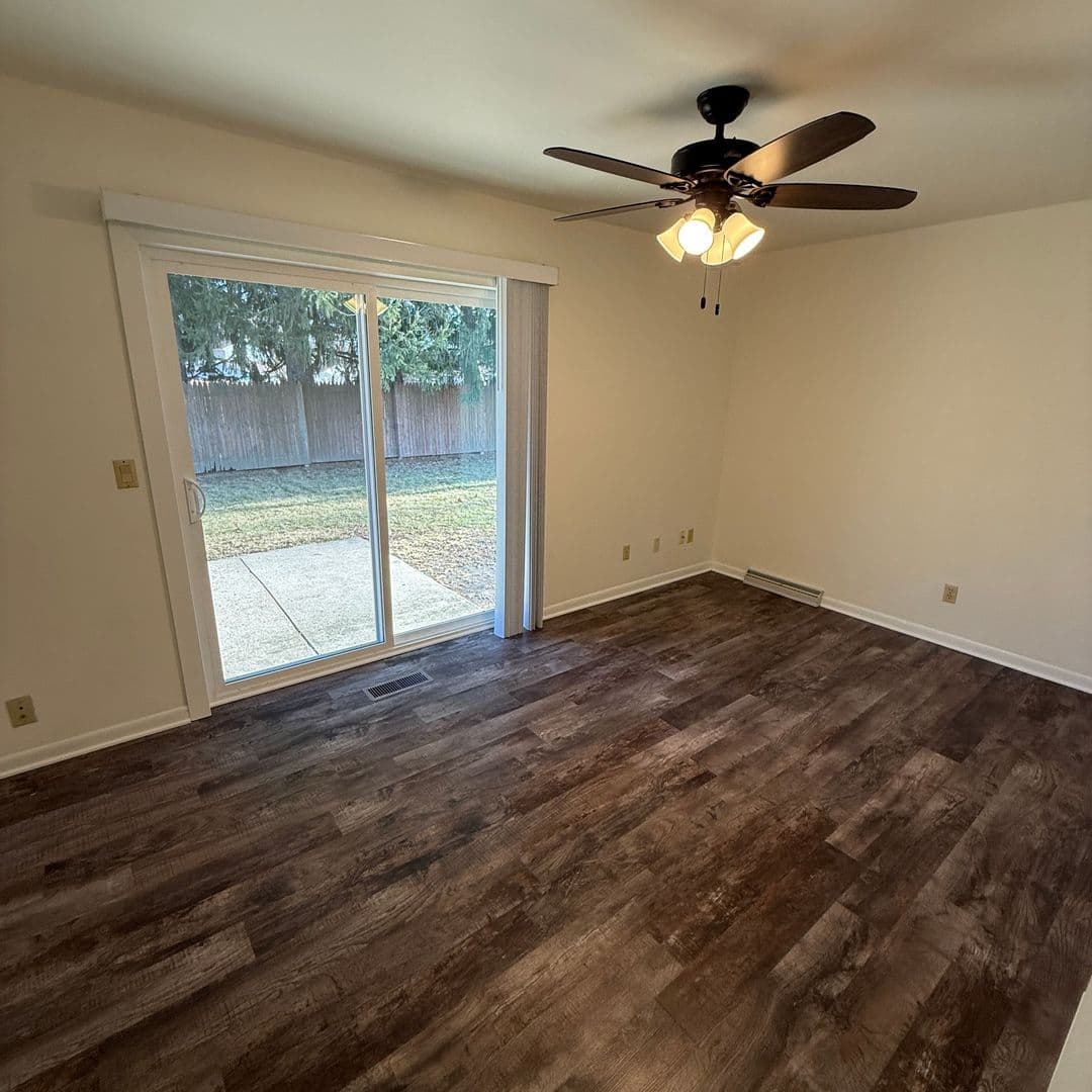 Sun Prairie Apartment: 225-229 North Thompson Road