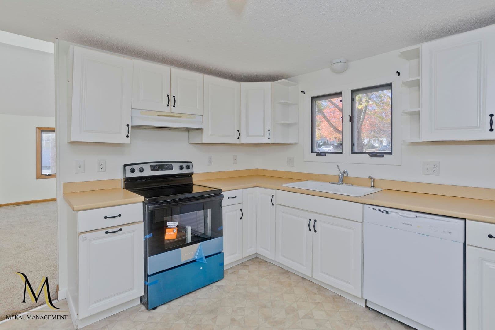 West Springfield House: 92 Maple St