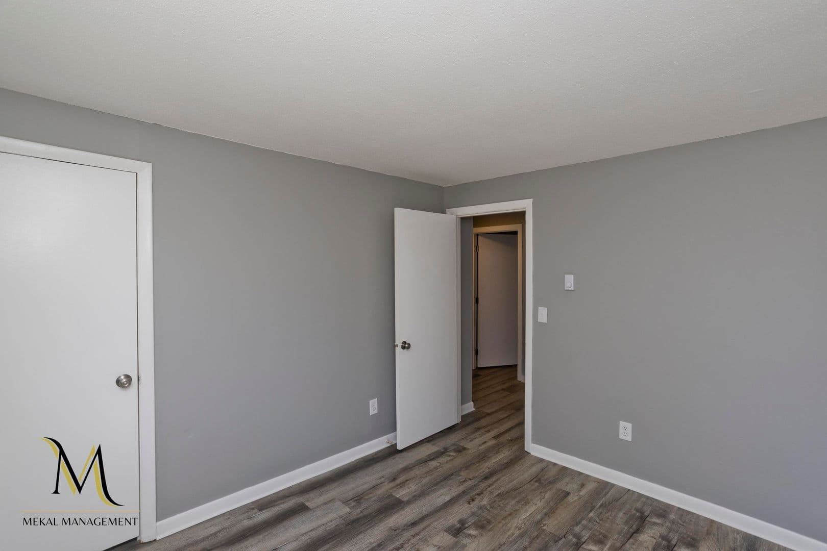Easthampton Apartment: 9-29 West Lake Street/2-4 Culdaff Street