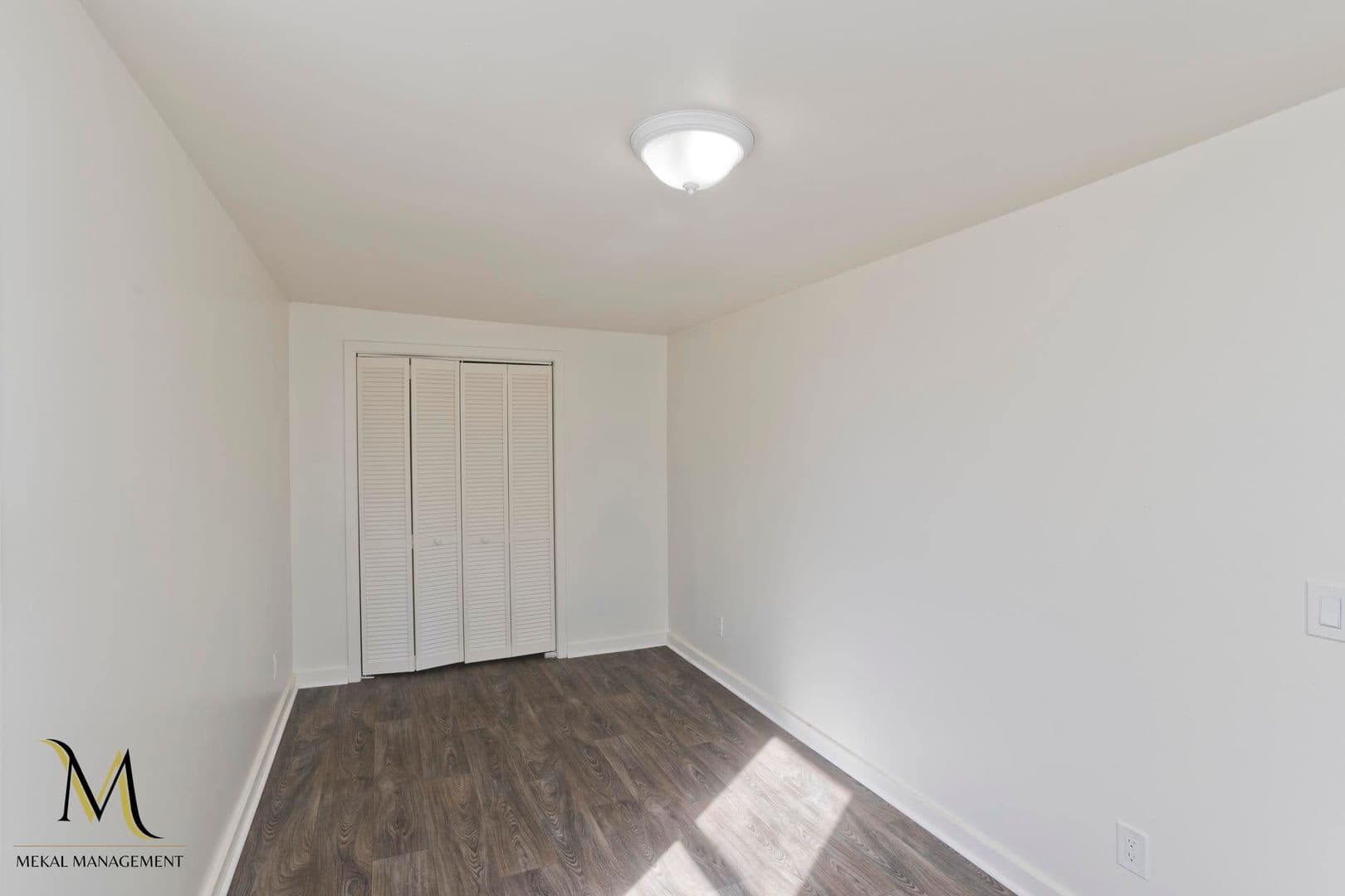 Ware Apartment: 61 West St
