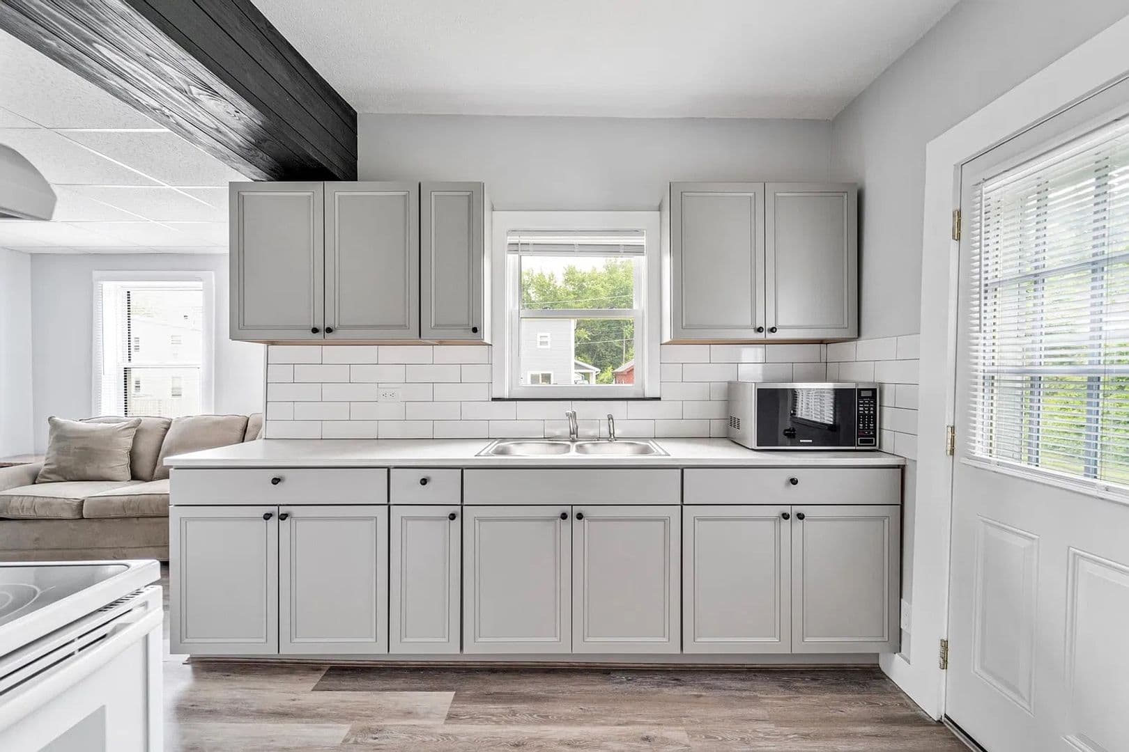 South Hadley Apartment: 9 Graves Street