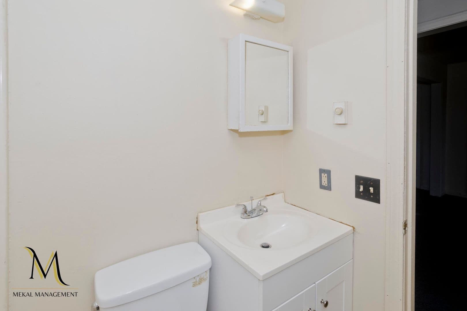 Springfield Apartment: 715-719 Berkshire Avenue
