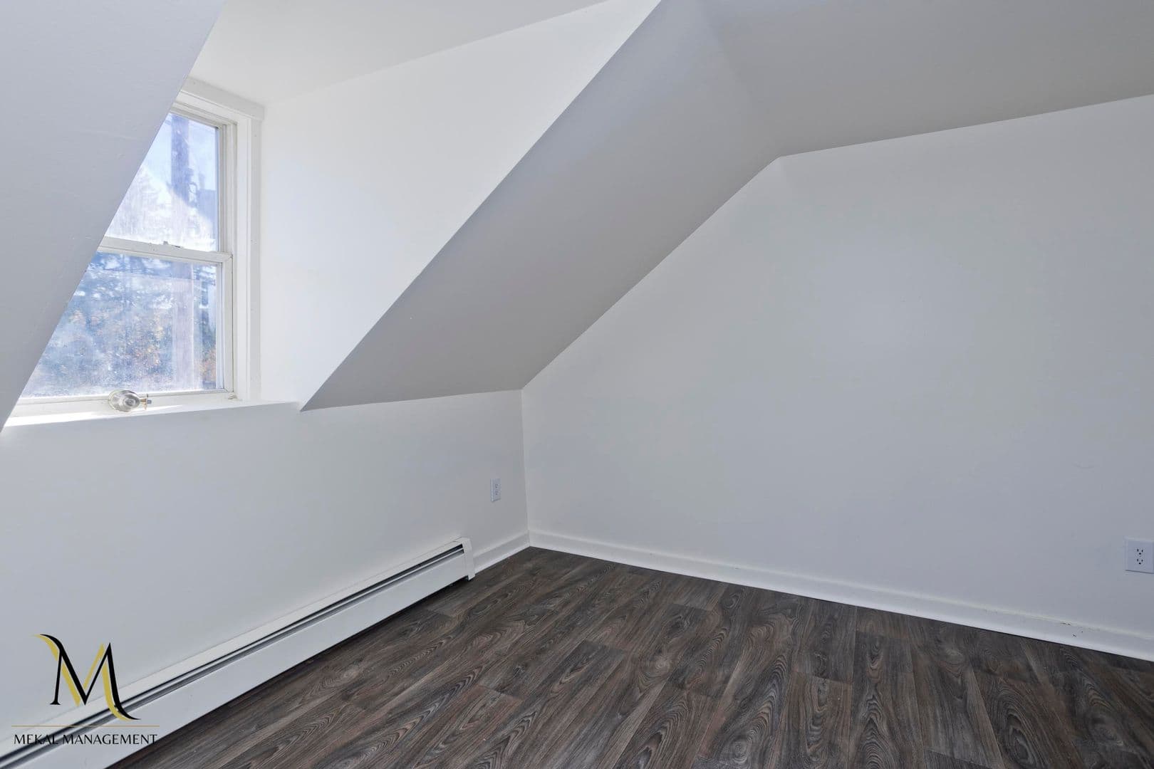Ware Apartment: 61 West St