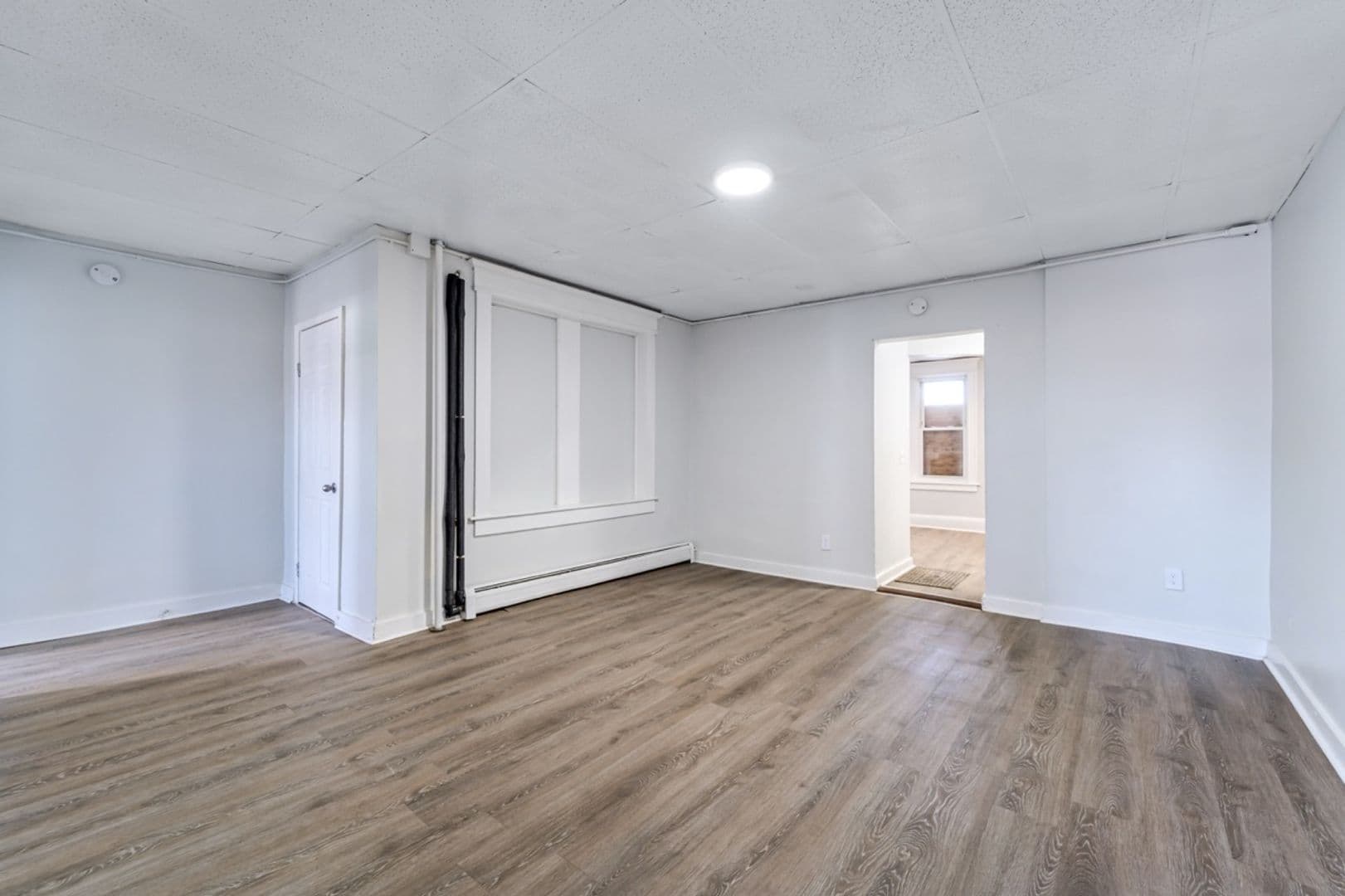 SPRINGFIELD Apartment: 685 STATE ST