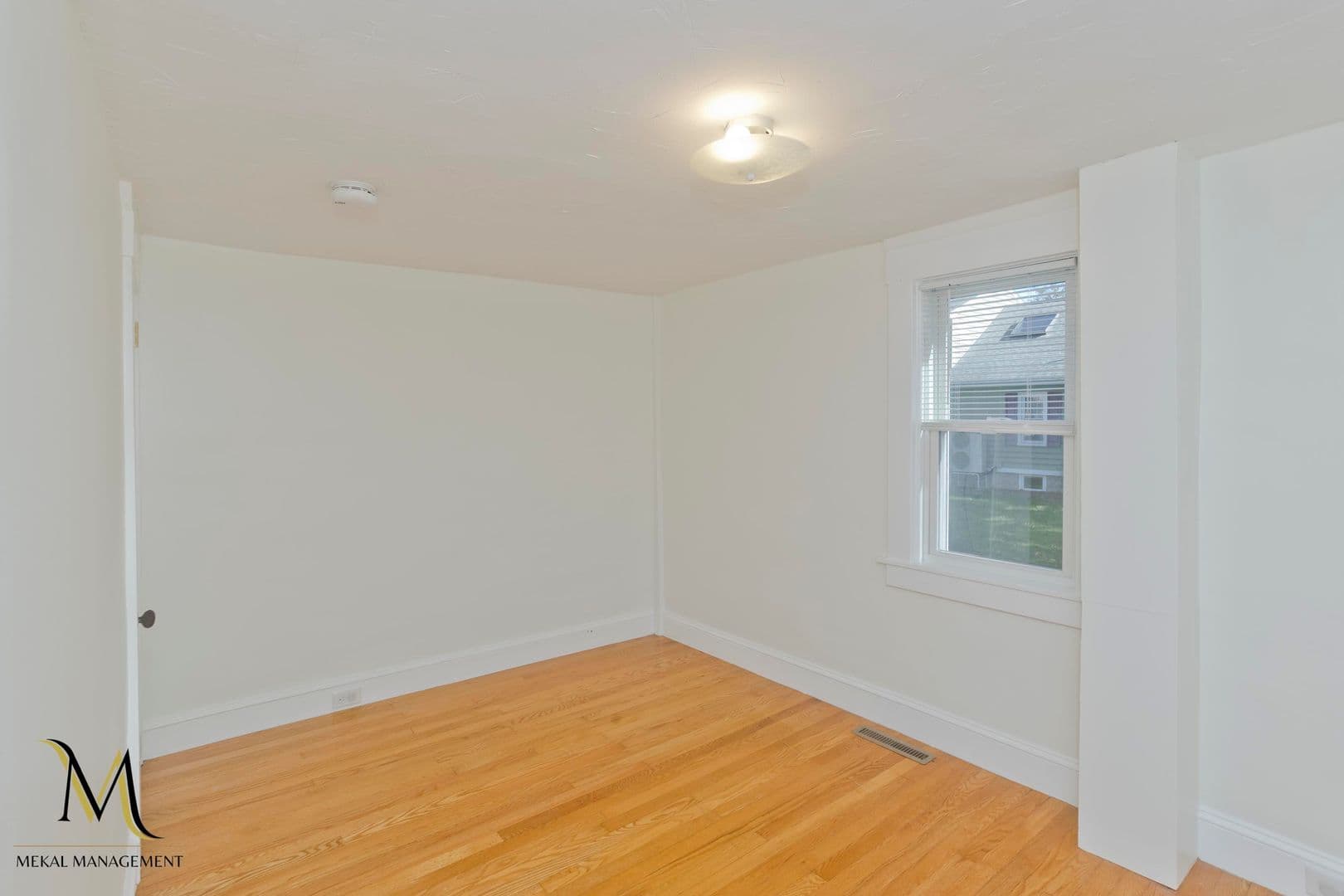 West Springfield House: 92 Maple St