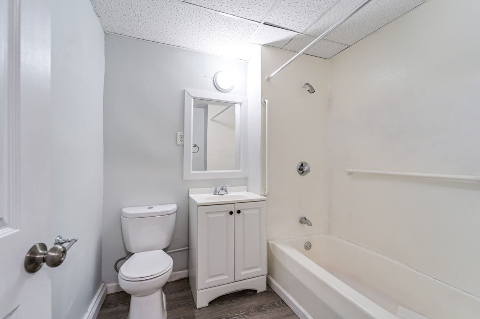 SPRINGFIELD Apartment: 685 STATE ST