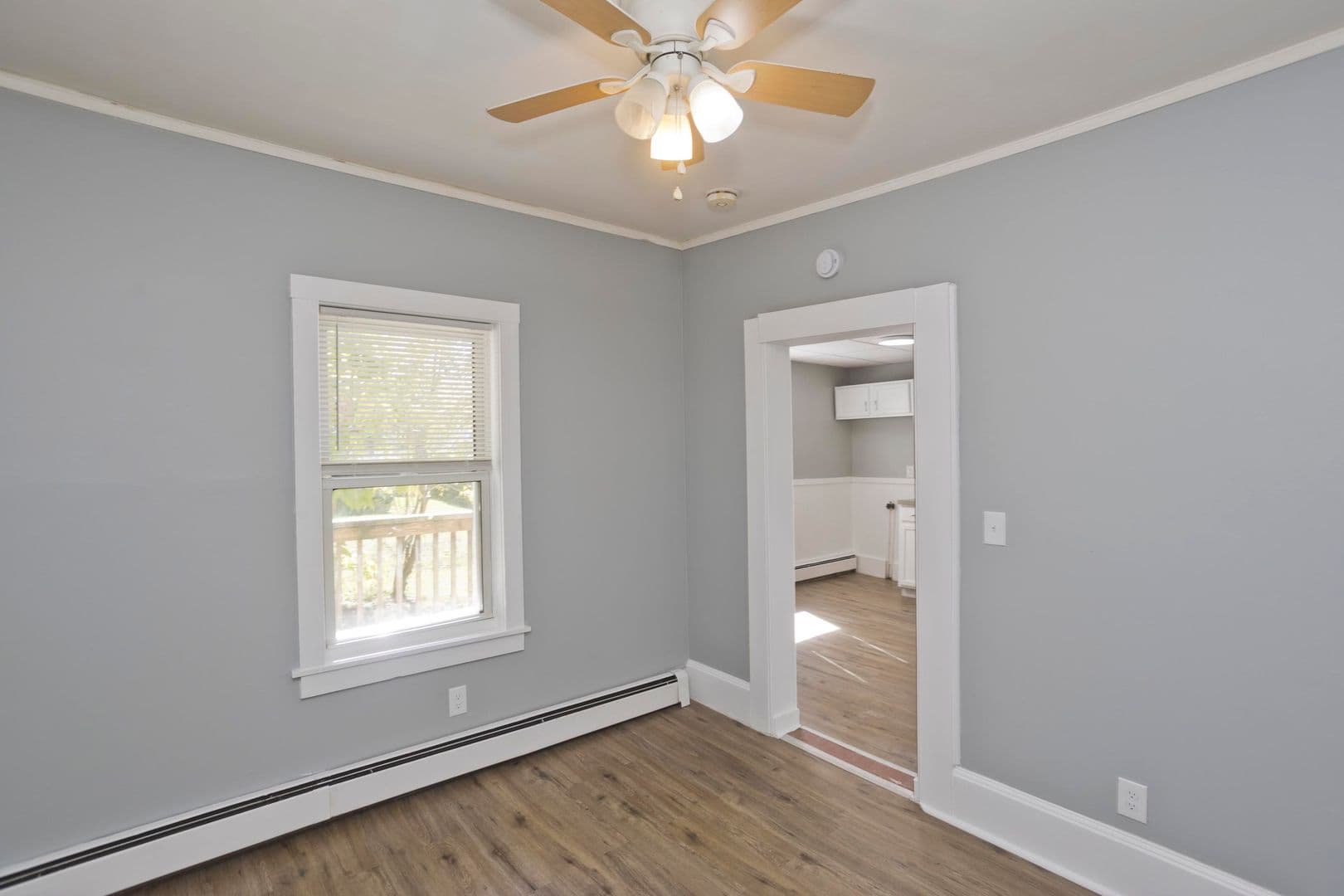 South Hadley Apartment: 9 Graves Street
