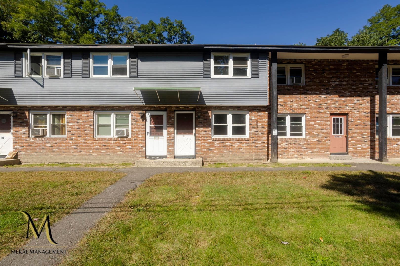 Easthampton Apartment: 9-29 West Lake Street/2-4 Culdaff Street