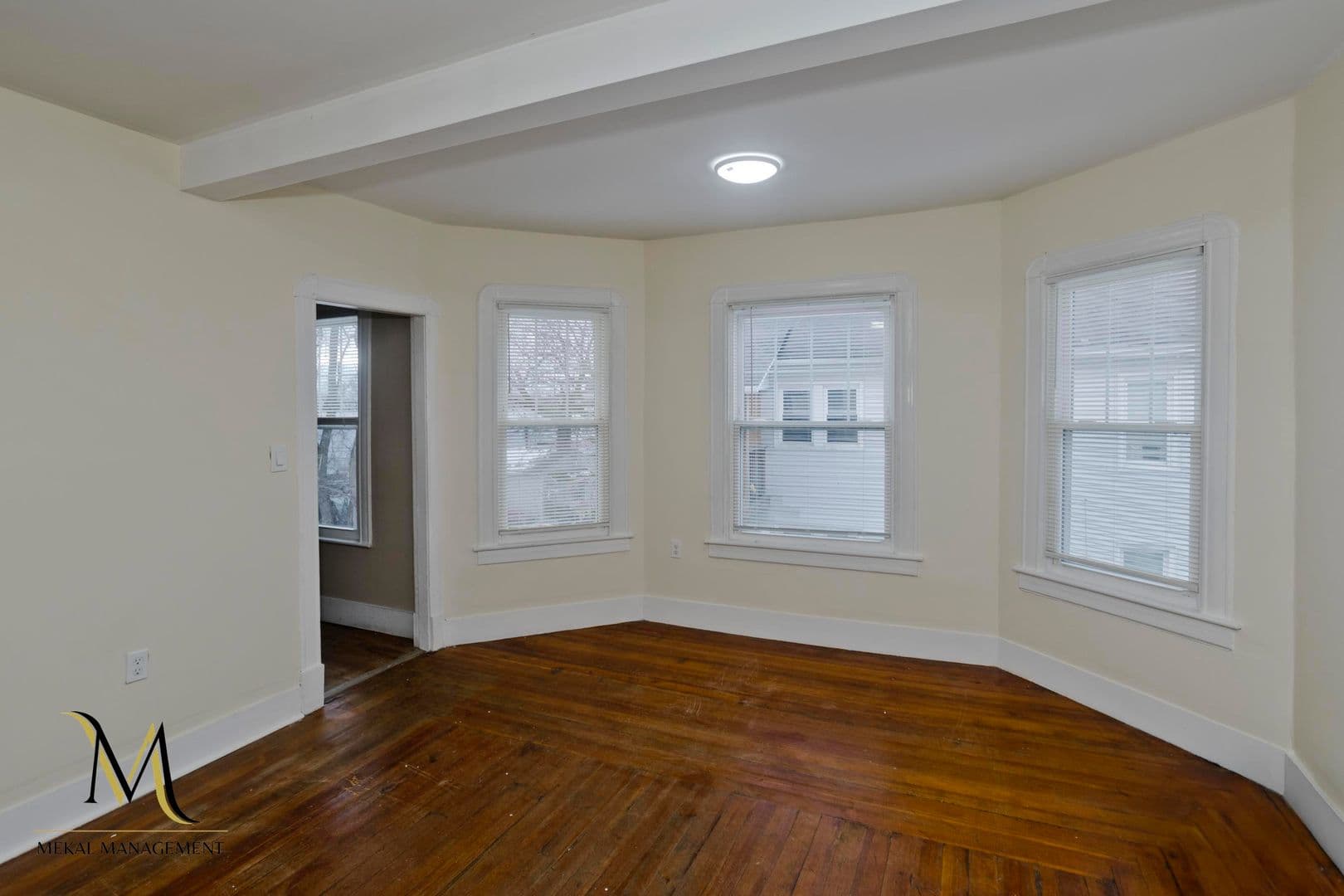 Springfield Apartment: 54 Clantoy Street