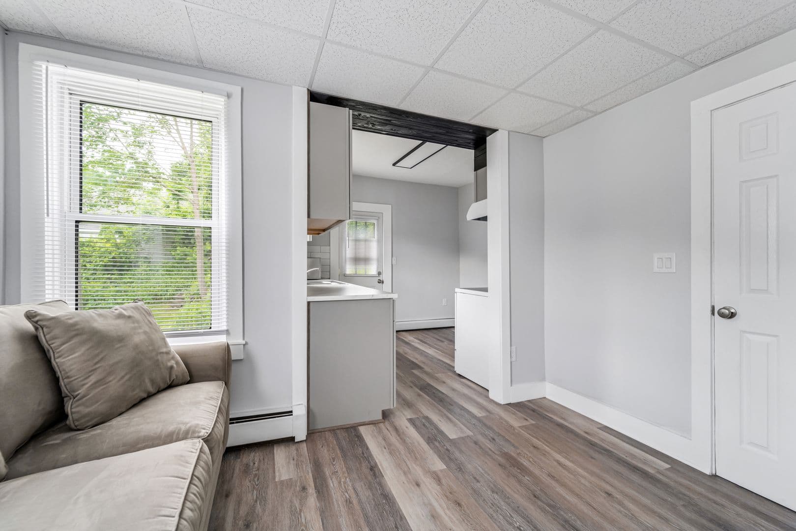 South Hadley Apartment: 9 Graves Street