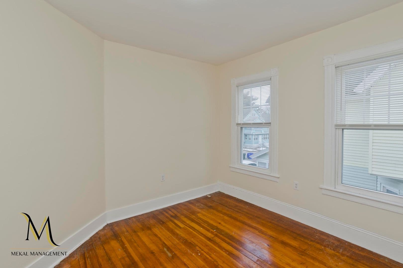 Springfield Apartment: 54 Clantoy Street