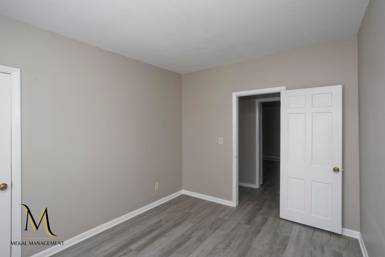 Ludlow Apartment: 129-139 Hubbard St